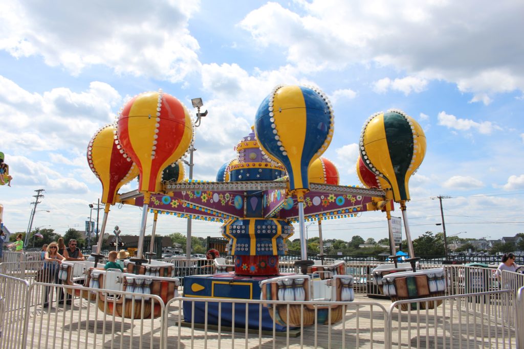 Jenkinson's Boardwalk Samba Balloons Ride. Float around in a hot air balloon in the sky! 
