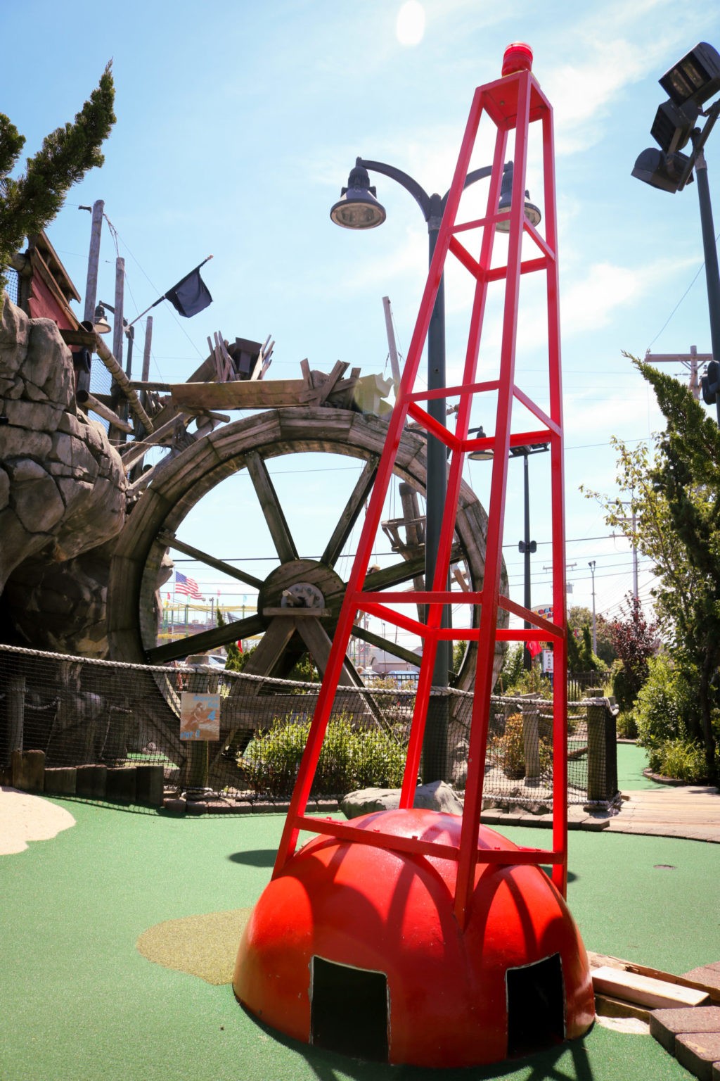 Castaway Cove Mini Golf Boardwalk