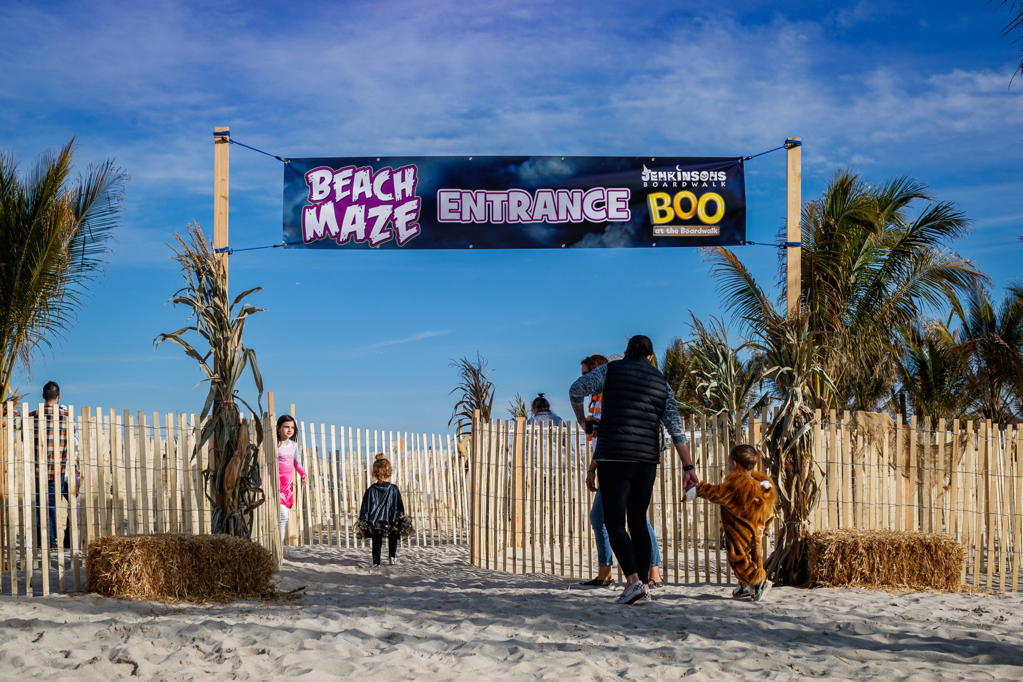 Beach maze entrance